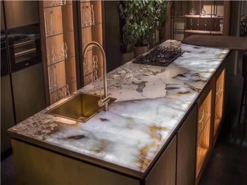 Why Is Patagonia Quartzite Ideal for Countertops?